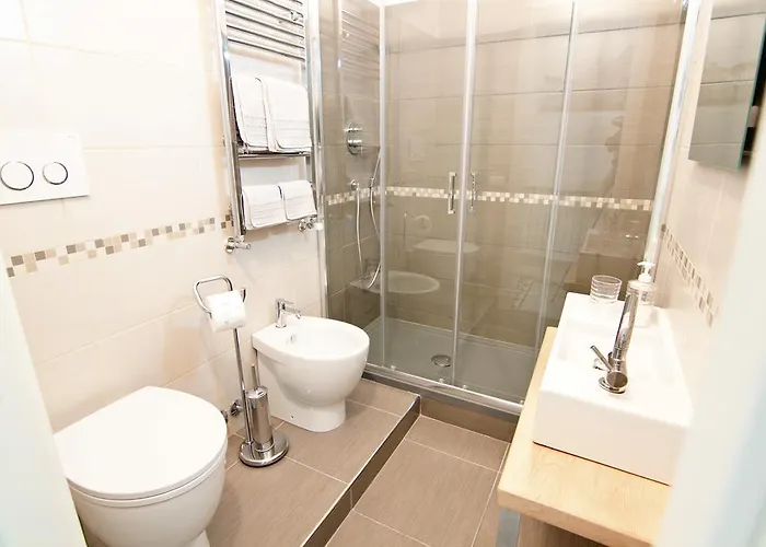 فندق مبيت وإفطار Mio House Vatican روما